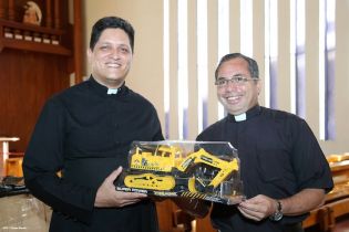 Familias participan en último día del novenario al Niño Dios