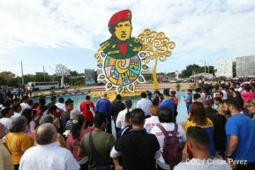 Celebran el 65 natalicio del comandante Hugo Chávez