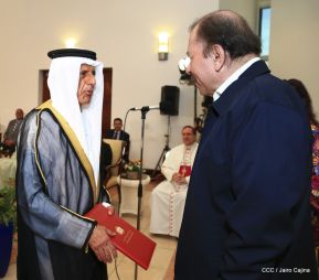 Entrega de cartas credenciales de siete nuevos Embajadores