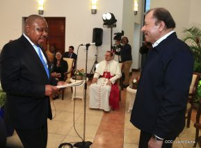 Entrega de cartas credenciales de siete nuevos Embajadores