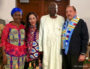 Entrega de cartas credenciales de siete nuevos Embajadores