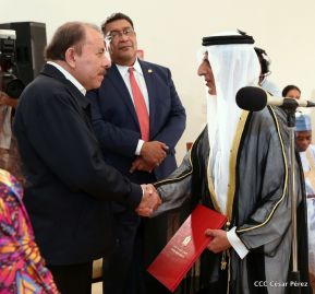 Entrega de cartas credenciales de siete nuevos Embajadores