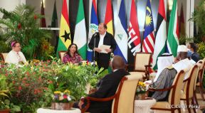 Entrega de cartas credenciales de siete nuevos Embajadores