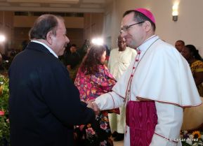 Entrega de cartas credenciales de siete nuevos Embajadores