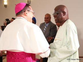 Entrega de cartas credenciales de siete nuevos Embajadores