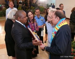 Entrega de cartas credenciales de siete nuevos Embajadores