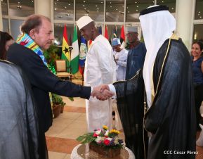 Entrega de cartas credenciales de siete nuevos Embajadores