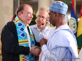 Entrega de cartas credenciales de siete nuevos Embajadores