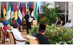 Entrega de cartas credenciales de siete nuevos Embajadores