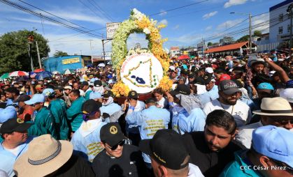 ¡Vamos a Bailar, Vamos a Cantar, a Santo Domingo de Guzmán!