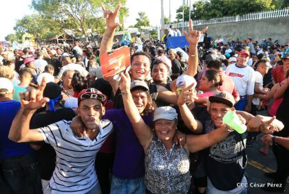 ¡Vamos a Bailar, Vamos a Cantar, a Santo Domingo de Guzmán!