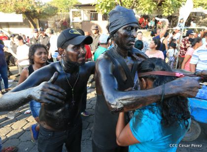 ¡Vamos a Bailar, Vamos a Cantar, a Santo Domingo de Guzmán!