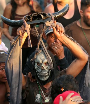 ¡Vamos a Bailar, Vamos a Cantar, a Santo Domingo de Guzmán!