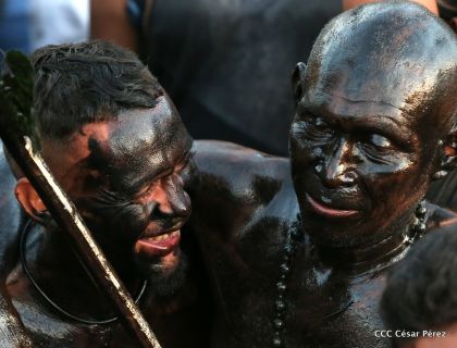 ¡Vamos a Bailar, Vamos a Cantar, a Santo Domingo de Guzmán!
