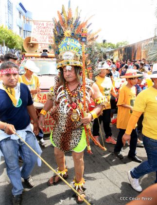 ¡Vamos a Bailar, Vamos a Cantar, a Santo Domingo de Guzmán!