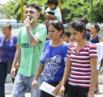 Reclusos reciben beneficio de convivencia familiar en Nicaragua