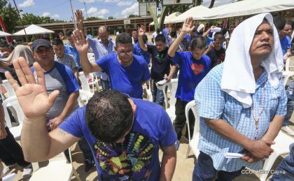 Reclusos reciben beneficio de convivencia familiar en Nicaragua