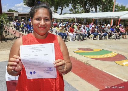 Reclusos reciben beneficio de convivencia familiar en Nicaragua