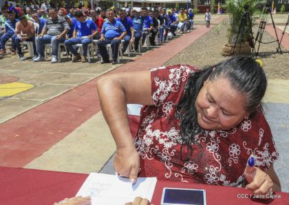 Reclusos reciben beneficio de convivencia familiar en Nicaragua