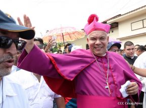 Monseñor René Sándigo asume como nuevo obispo de León y Chinandega