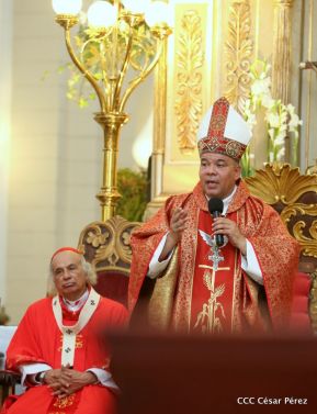 Monseñor René Sándigo asume como nuevo obispo de León y Chinandega