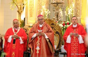 Monseñor René Sándigo asume como nuevo obispo de León y Chinandega