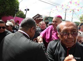 Monseñor René Sándigo asume como nuevo obispo de León y Chinandega