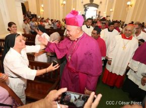Monseñor René Sándigo asume como nuevo obispo de León y Chinandega