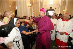 Monseñor René Sándigo asume como nuevo obispo de León y Chinandega