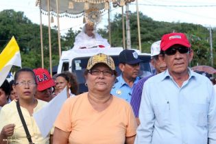 Miles de feligreses festejan el año nuevo con solemne procesión del Santísimo y eucaristía