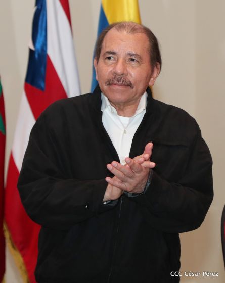 Presidente Daniel con diputados del Parlamento Centroamericano