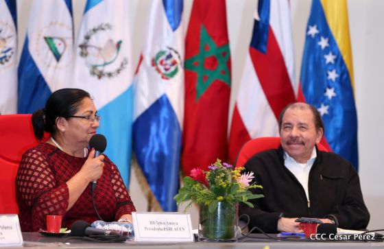 Presidente Daniel con diputados del Parlamento Centroamericano