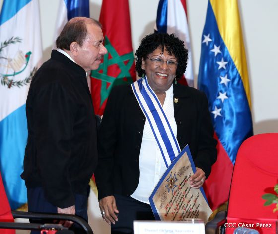 Presidente Daniel con diputados del Parlamento Centroamericano