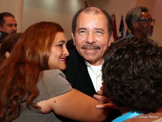 Presidente Daniel con diputados del Parlamento Centroamericano