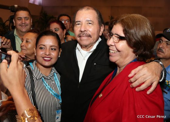 Presidente Daniel con diputados del Parlamento Centroamericano