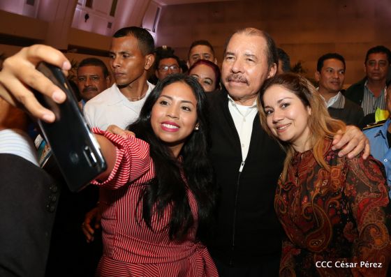 Presidente Daniel con diputados del Parlamento Centroamericano