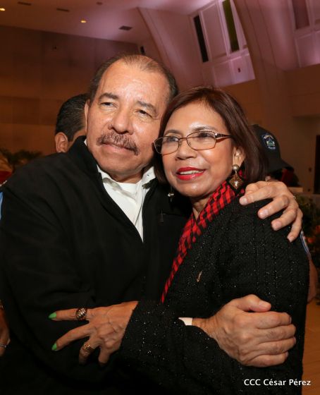 Presidente Daniel con diputados del Parlamento Centroamericano