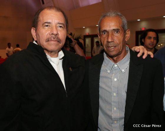 Presidente Daniel con diputados del Parlamento Centroamericano