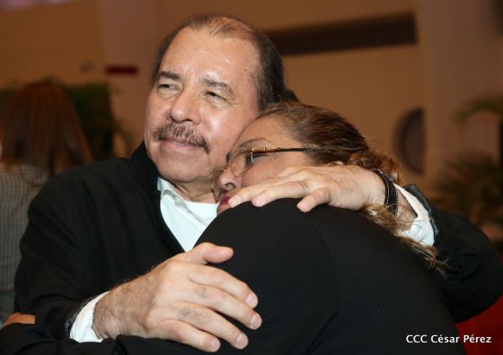 Presidente Daniel con diputados del Parlamento Centroamericano