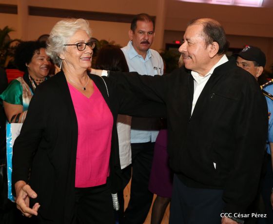 Presidente Daniel con diputados del Parlamento Centroamericano