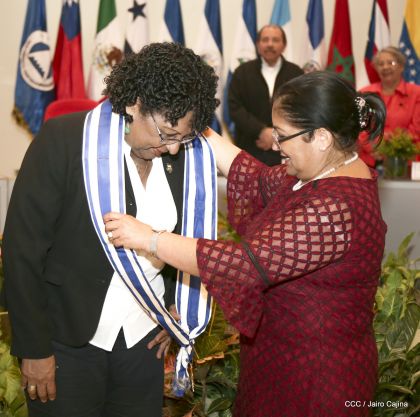 Presidente Daniel con diputados del Parlamento Centroamericano