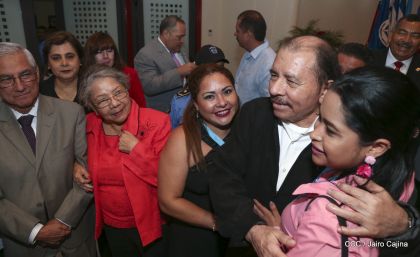 Presidente Daniel con diputados del Parlamento Centroamericano