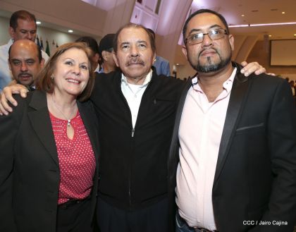 Presidente Daniel con diputados del Parlamento Centroamericano