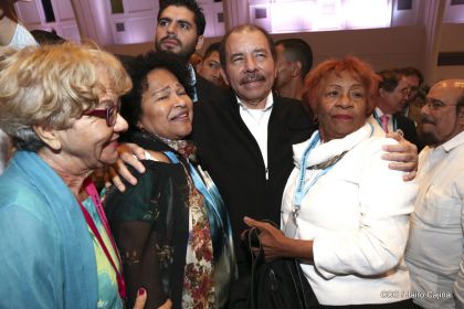 Presidente Daniel con diputados del Parlamento Centroamericano