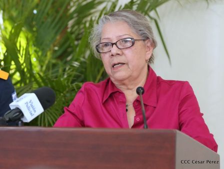 Medallas a Hombres y Mujeres de la Policía cuya disposición quedó demostrada en sus Años de Servicio al Pueblo