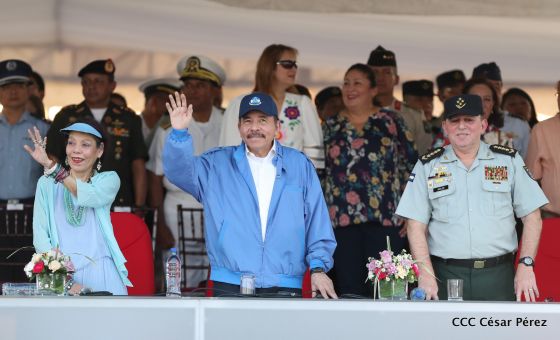 Desfile Militar "Pueblo Ejército"