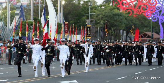Desfile Militar "Pueblo Ejército"