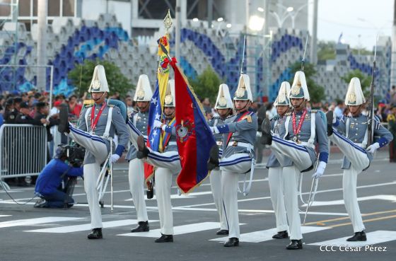 Desfile Militar "Pueblo Ejército"