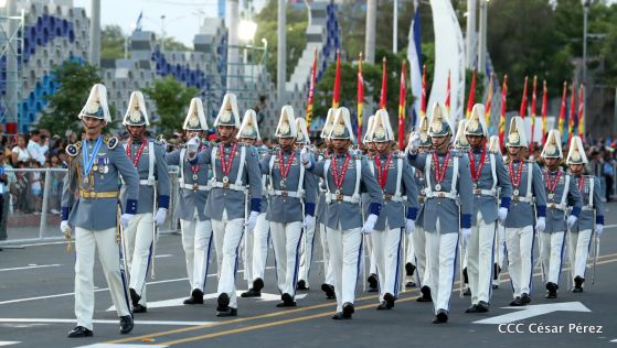 Desfile Militar "Pueblo Ejército"
