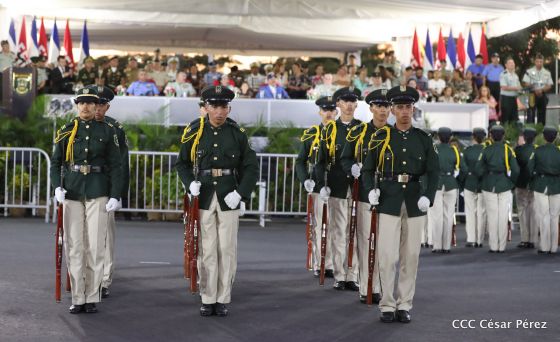 Desfile Militar "Pueblo Ejército"